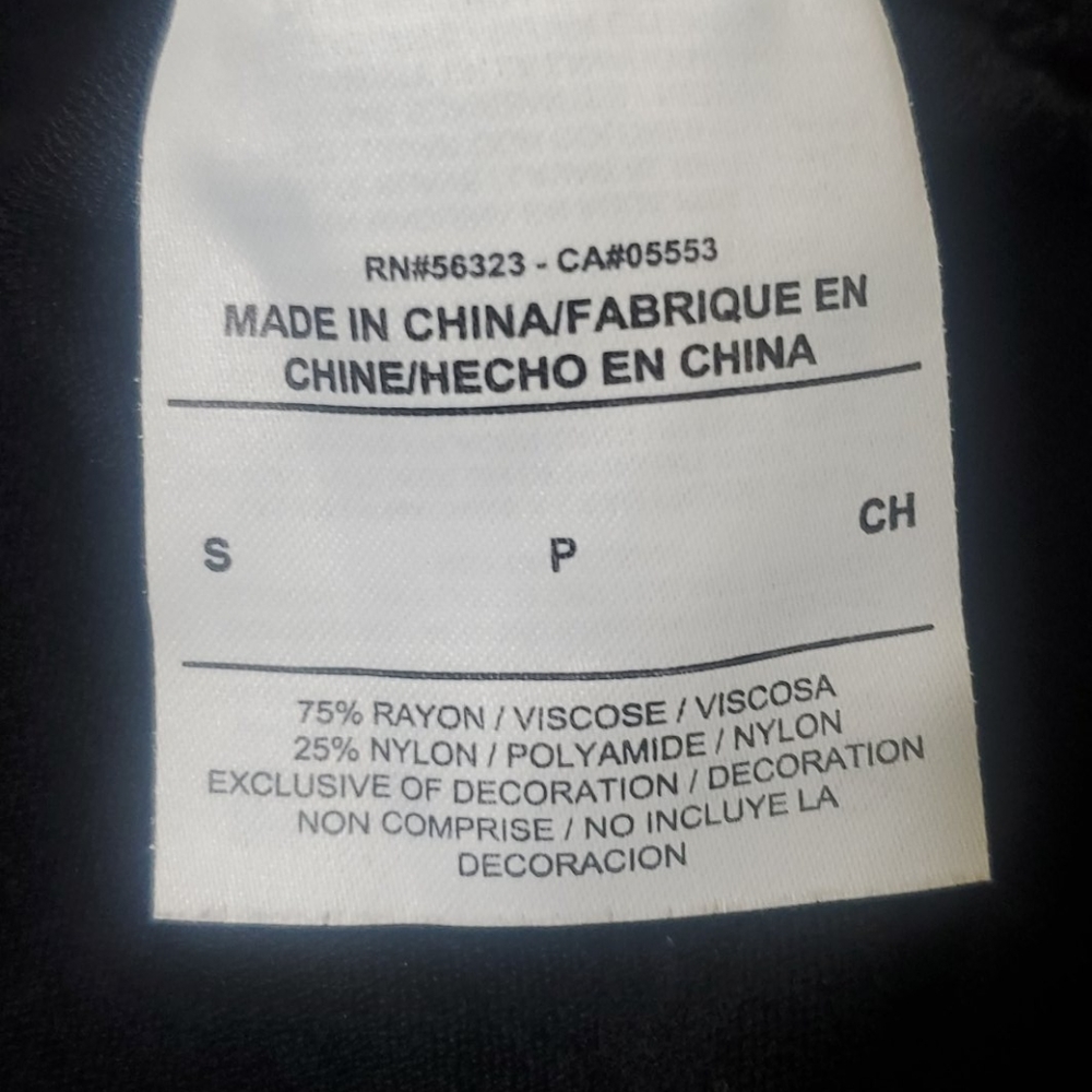 NIKE Black Short Sleeve Blouse Size S - Picture 7 of 7